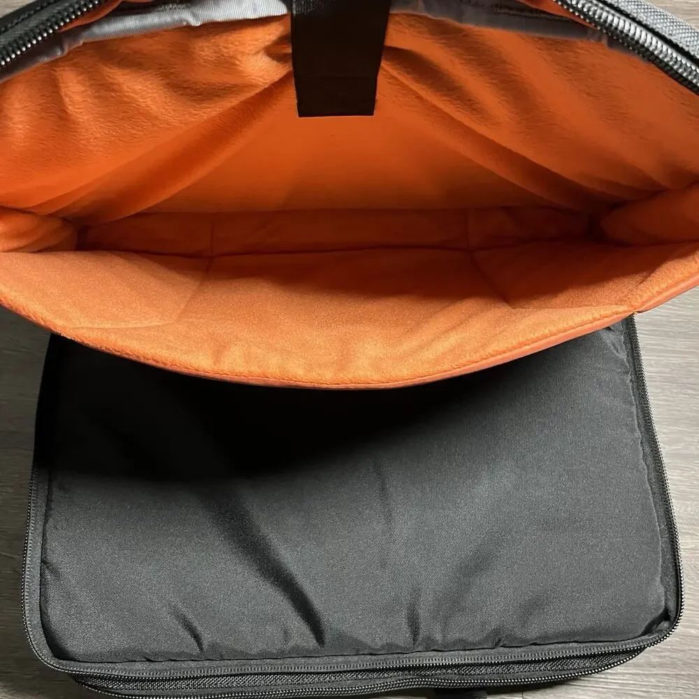 Everki Versa Premium Briefcase 17.3